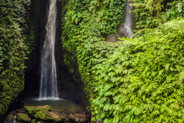 Leke Leke Waterfall